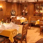 Post Hotel