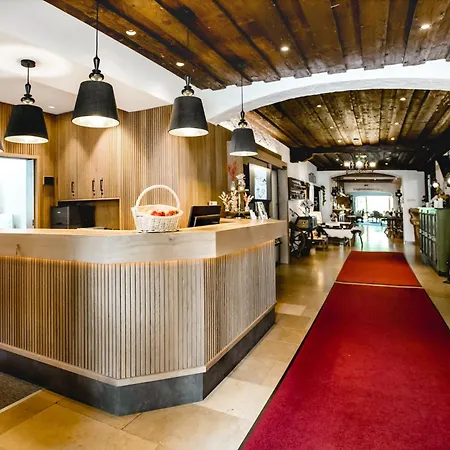 Post ホテル アプテナウ