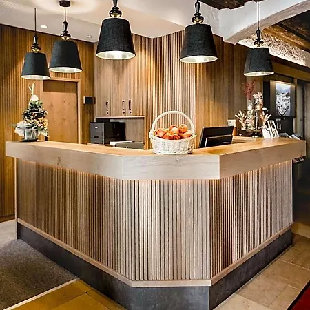 Post Hotel