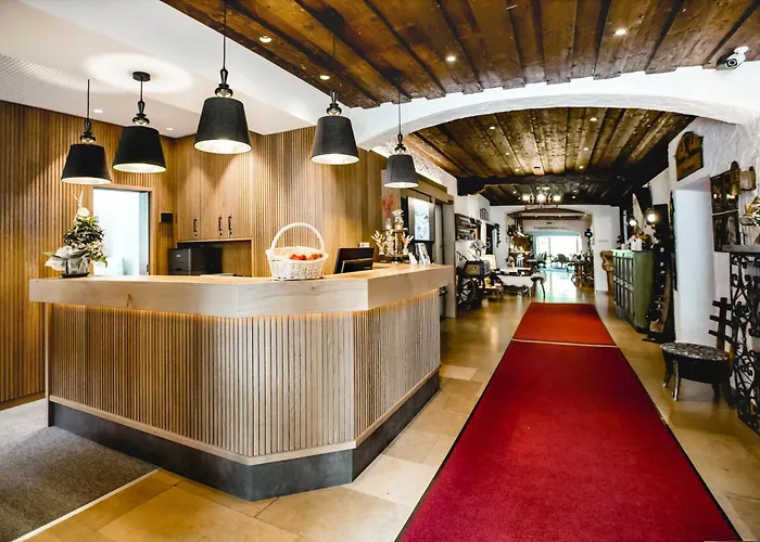 Post ホテル アプテナウ