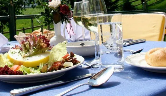 Post ホテル アプテナウ